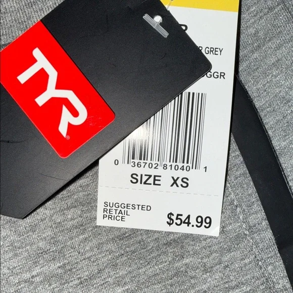 ⭐️TYR Light Gray Sweatpants Size XS NWT - Picture 4 of 6